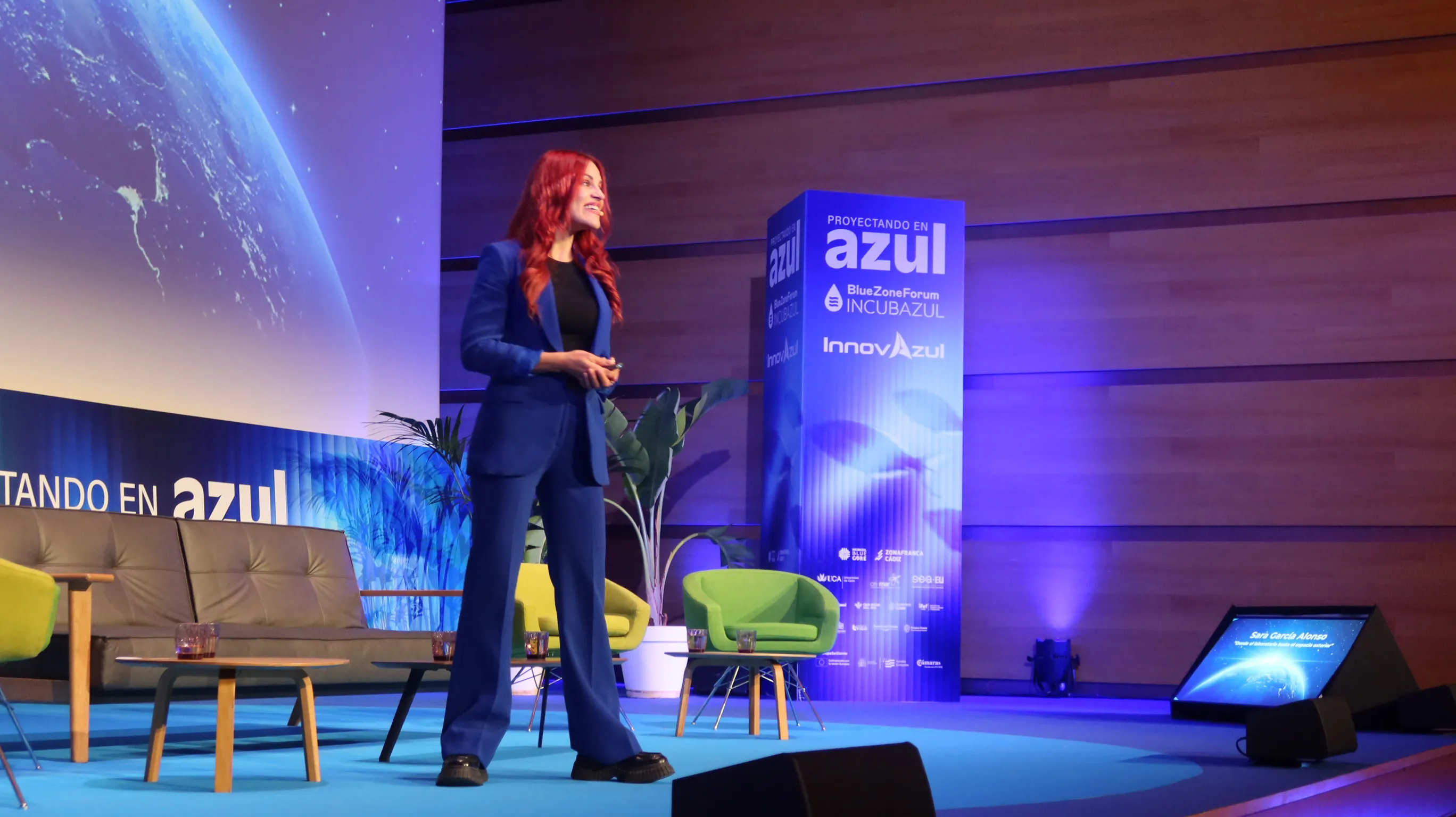 La astronauta e investigadora, Sara García, ha protagonizado la ponencia inaugural 