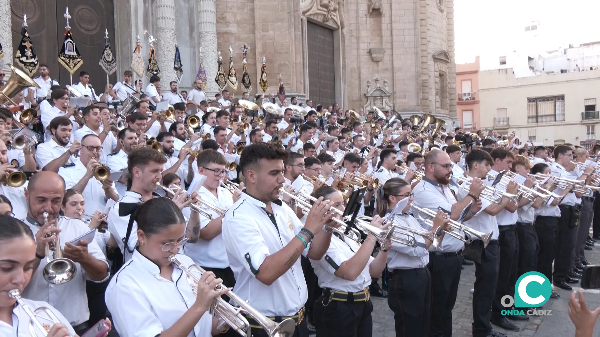Encuentro de bandas cofrades