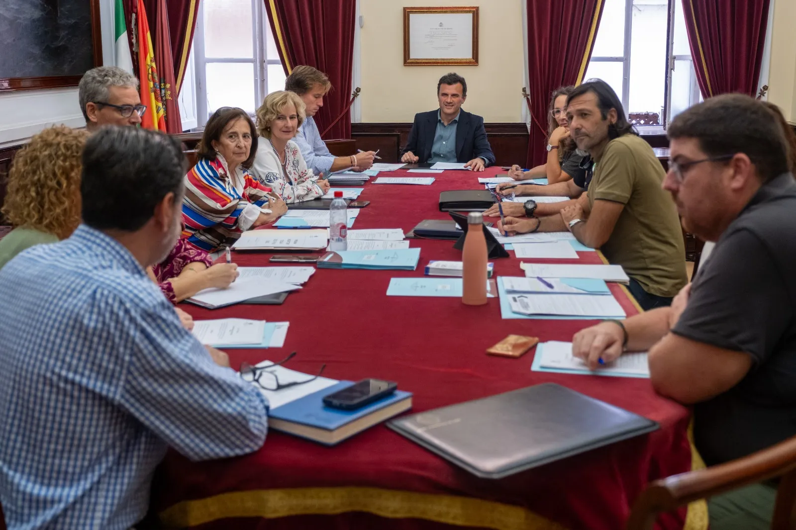 Durante el encuentro se aprobó crear una nueva Ordenanza de Absentismo Escolar