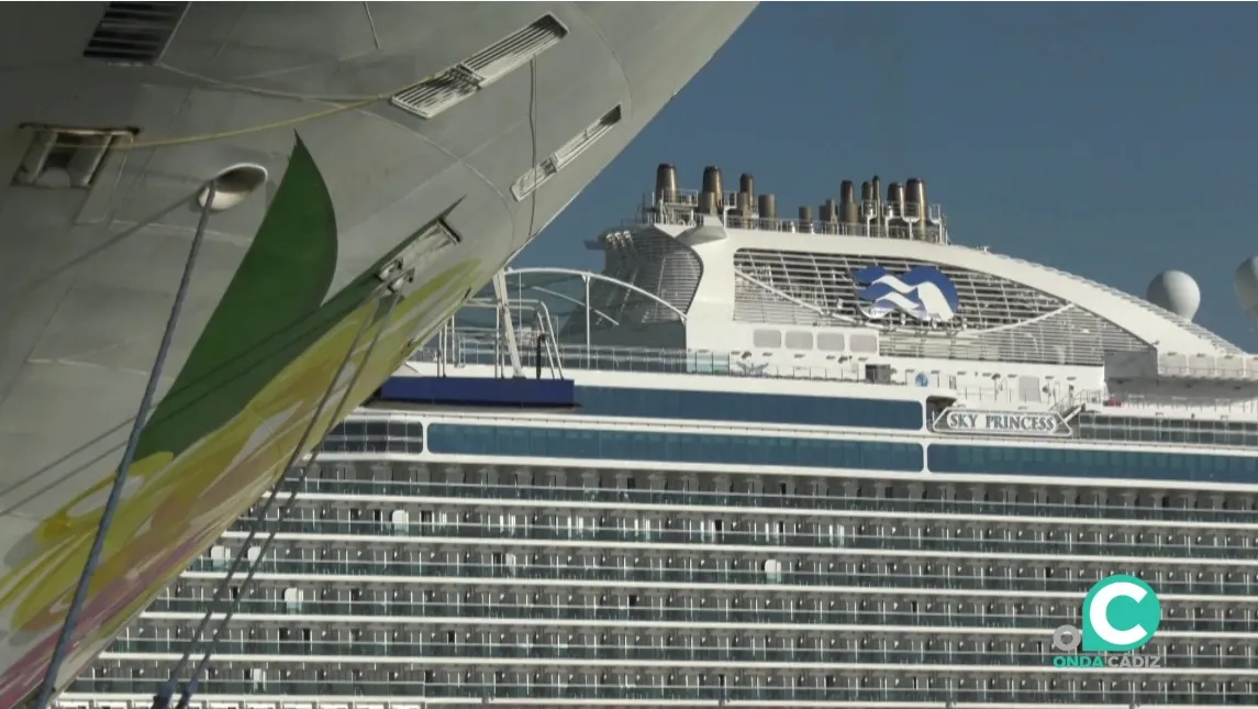 Entre el martes y el miércoles se esperan que tomen tierra desde sus cruceros 17.000 personas. 